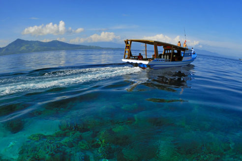 Tempat Wisata Alam Taman Laut Bunaken Indonesia
