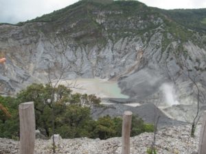 Gunung Tangkuban Perahu, Tempat Wisata di Jawa Barat Yang Menjadi Simbolik Kota Bandung