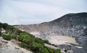 Gunung Tangkuban Perahu, Tempat Wisata di Jawa Barat Yang Menjadi Simbolik Kota Bandung