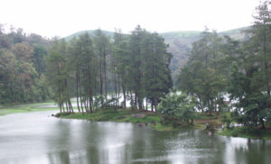 tempat wisata danau situ patenggang di bandung