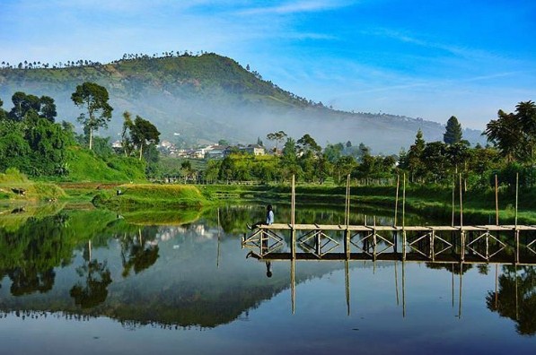 Taman Lembah Dewata