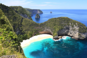 Harga Tiket Masuk dan Lokasi Pantai Kelingking, Surga Wisata Yang Tersembunyi di Balik Nusa Penida Bali