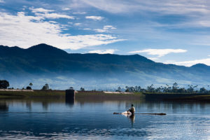 Lokasi dan Harga Tiket Masuk Situ Cileunca Pangalengan, Danau Cantik Yag Tenang  dengan Warna Air Biru