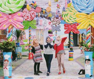 Lokasi dan Jam Buka Surabaya Carnival, Theme Park dengan Puluhan Wahana Yang Siap Dicoba