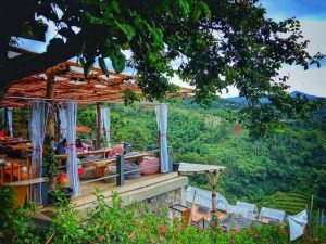 Alamat Dan Harga Menu Makanan Lereng Anteng Panoramic Coffee Bandung, Serunya Menikmati Kopi Ditemani View Alam