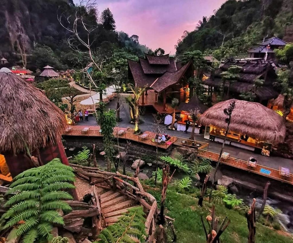 The Great Asia Africa: Perpaduan Harmoni Budaya dalam Miniatur Benua di Lembang