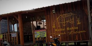 Lokasi dan Harga Menu Kedai Sabin Langon Blitar,  Nikmati Serunya Ngopi Ditengah Sawah