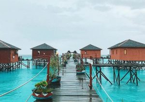 Fasilitas dan Biaya Ke Pulau Maratua Kaltim, Destinasi Wisata Apik Dengan Berbagai Daya Tarik