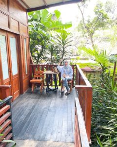 Harga Menginap dan Lokasi Maniva Particael Resort Batu, Penginapan Baru dengan Café Kekinian