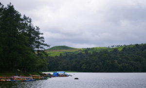 tempat wisata danau situ patenggang di bandung