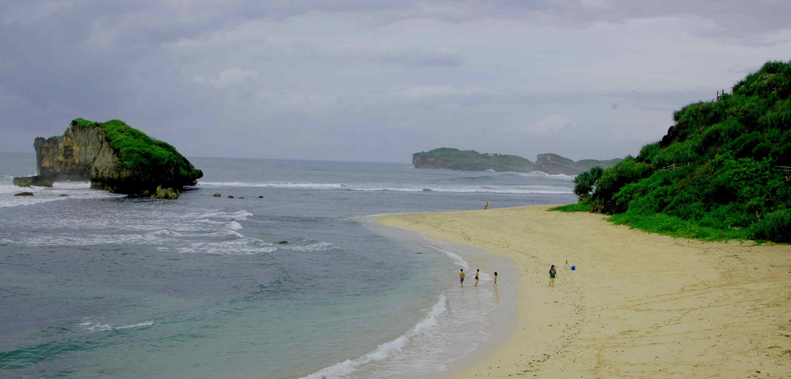 Lokasi dan Tiket Masuk Tempat Wisata Alam Pantai Krakal