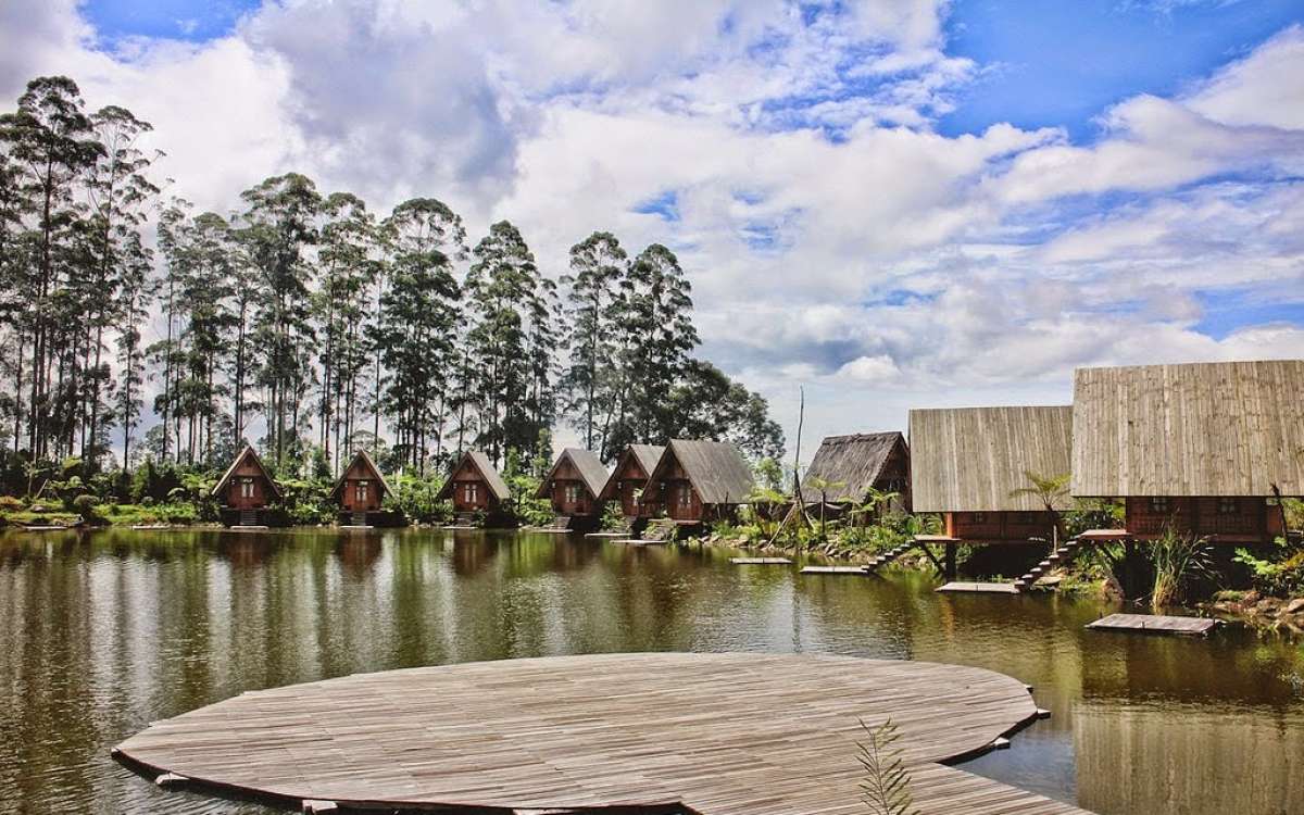 Lokasi Dan Harga Tiket Masuk Dusun Bambu Lembang Bandung