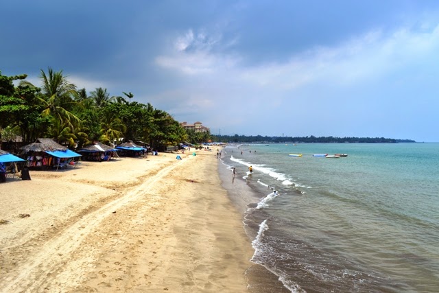 Lokasi dan Harga Tiket Masuk Pantai Nuansa Bali Anyer Banten, Eksotisme