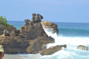 Lokasi Dan Rute Menuju Pantai Selok Malang, Pesona Wisata Pantai Baru Yang Tak Boleh Terlewatkan
