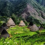 Lokasi dan Rute Menuju Desa Wae Rebo, Destinasi Desa Tradisional Yang Sangat Mempesona dari NTT