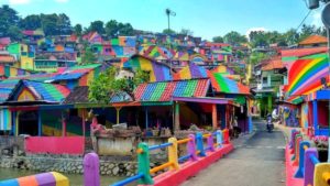Alamat dan Harga Tiket Masuk Kampung Pelangi Semarang, Ketika Kampung Berubah Jadi tempat Wisata