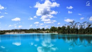 Rute dan Lokasi Danau Kaolin Belitung, Ketika Luka Alam Berubah Jadi Objek Wisata Yang Mempesona