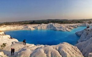 Rute dan Lokasi Danau Kaolin Belitung, Ketika Luka Alam Berubah Jadi Objek Wisata Yang Mempesona