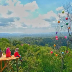 Lokasi dan Harga Tiket Masuk Bukit Lampion Beramah Bangkalan, Spot Wisata Ngehits Terbaru dari Madura