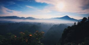 Lokasi dan Harga Tiket Masuk Tebing Keraton Dago, Spot Wisata Alam Menarik Dari Bandung