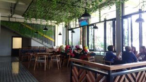Lokasi dan Harga Menu Cafe Kalpa Tree Bandung, Cafe Fenomenal dari Kota Kembang