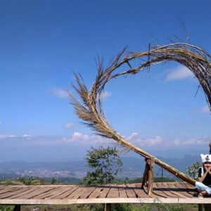 Lokasi dan Harga Tiket Masuk Sukageuri View Kuningan, Spot Wisata Alam Yang Indah Mempesona dari Jawa Barat