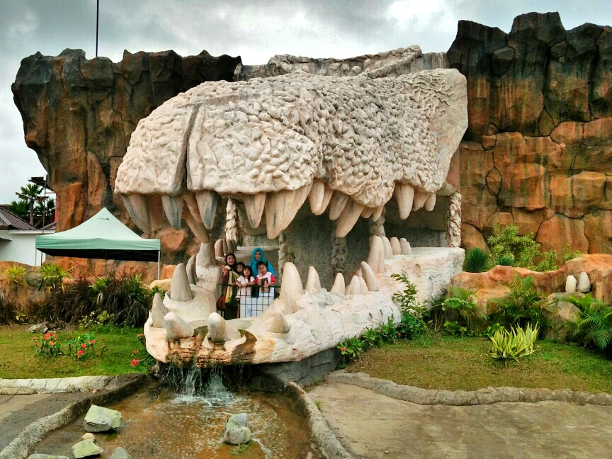Lokasi Dan Harga Tiket Masuk Predator Fun Park Malang