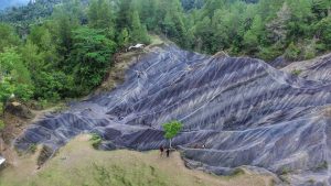 Harga Tiket Masuk dan Lokasi Gumuk Pasir Sumalu Sulawesi Selatan, Surga Wisata Yang Tersembunyi di Tanah Toraja