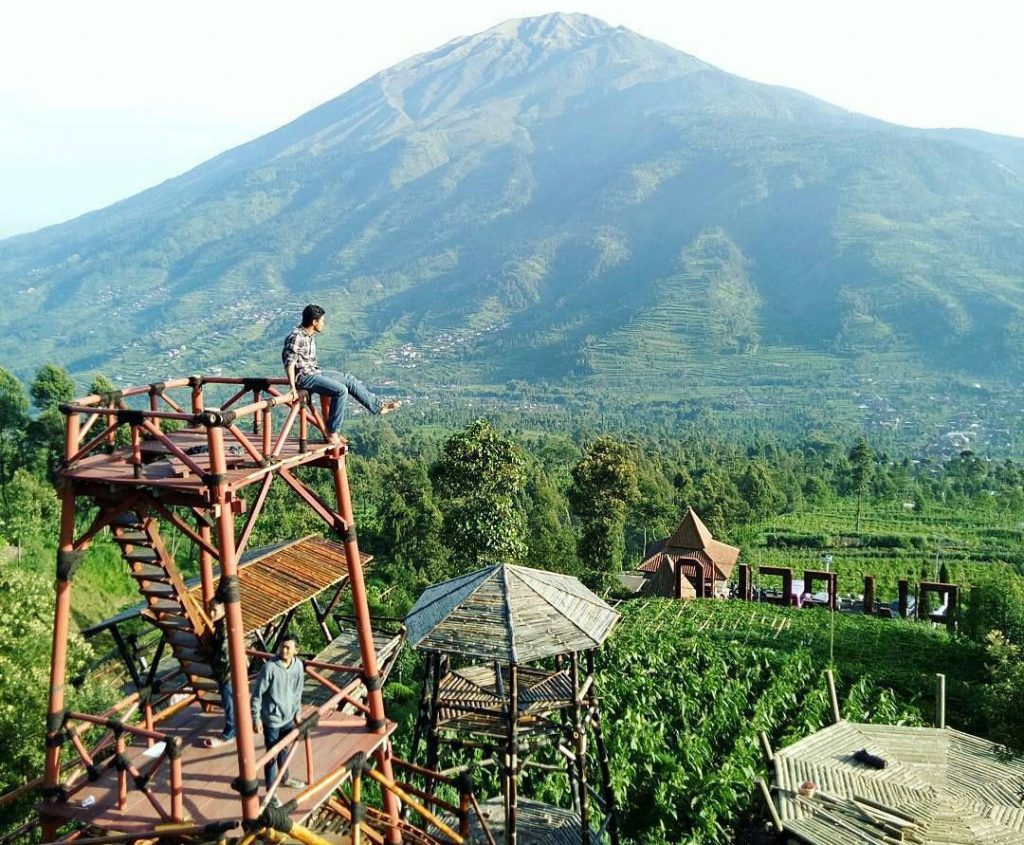 Lokasi dan Harga Tiket Masuk Omah Bambu Merapi New Selo