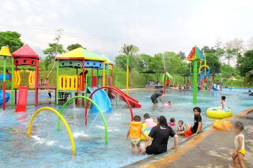 Alamat dan Harga Tiket Masuk Joglo Park Pacet Mojokerto, Menikmati Suasana Liburan Seperti Di Jawa Tengah
