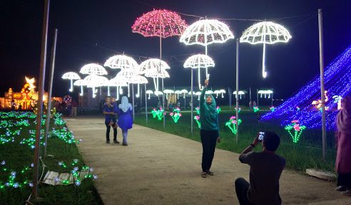 Lokasi dan Rute Menuju Taman Pelangi Cirebon, Pesona Keindahan Wisata dengan Suguhan Sejuta Lampion