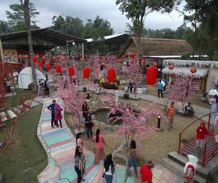 Lokasi Dan Harga Tiket Masuk Istana Sakura Blitar Serunya