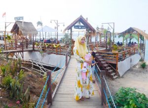 Lokasi dan Harga Tiket Pantai Jodoh Sampang, Eksotisme Pantai Yang Perlu Dijelajahi