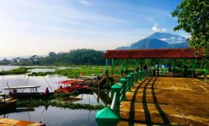 Alamat dan Harga Tiket Masuk Bukit Cinta Rawa Pening Semarang, Eksotisme Tempat Wisata dengan View Alam Yang Mempesona