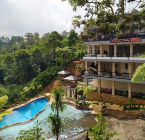Lokasi dan Harga Menu D'rojo Valley Coffee & Resto Karanganyar, Wisata Kuliner Asyik Dengan View Ciamik
