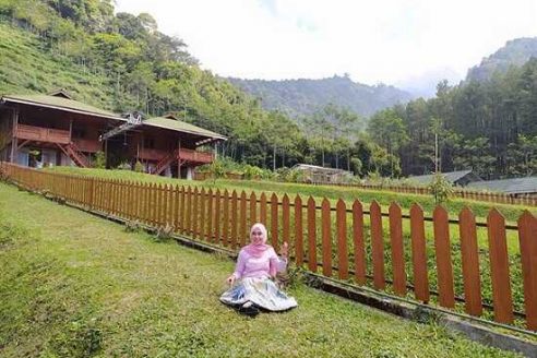 Rute Dan Harga Tiket Masuk Lembah Indah Malang, Serunya Glamping Di Bawah Kaki Gunung Kawi