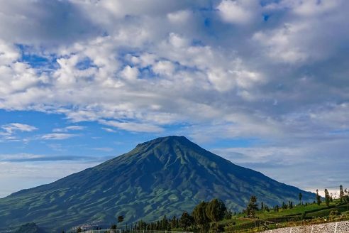 Lokasi dan Harga Tiket Masuk Embung Bansari Temanggung, Destinasi Wisata Dengan View 9 Gunung