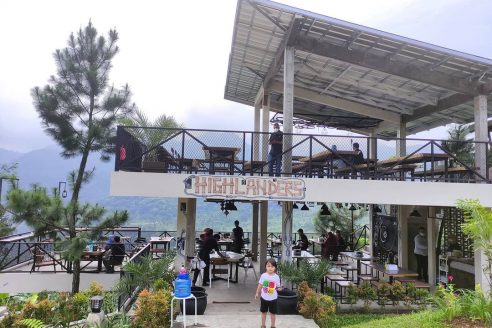 Harga Menu dan Lokasi Highlanders Resort & Cafe Sentul, Pesona Cafe Baru Yang Siap Diburu