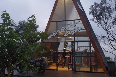 Lokasi dan Harga Tiket Masuk Merbabu View Cafe Semarang, Spot Baru Untuk Sambut Sunrise dan Sunset