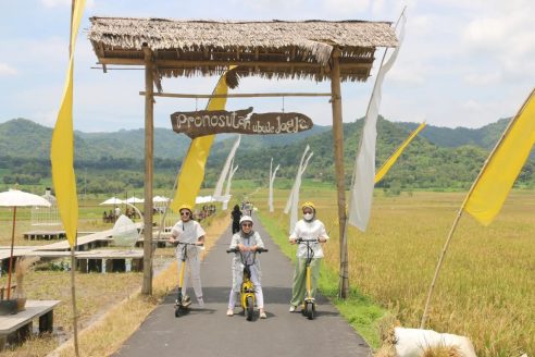 Jam Buka dan Harga Tiket Masuk Mahaloka Paradise Kulon Progo, Tempat Nongkrong Serung dengan View Pematang Sawah